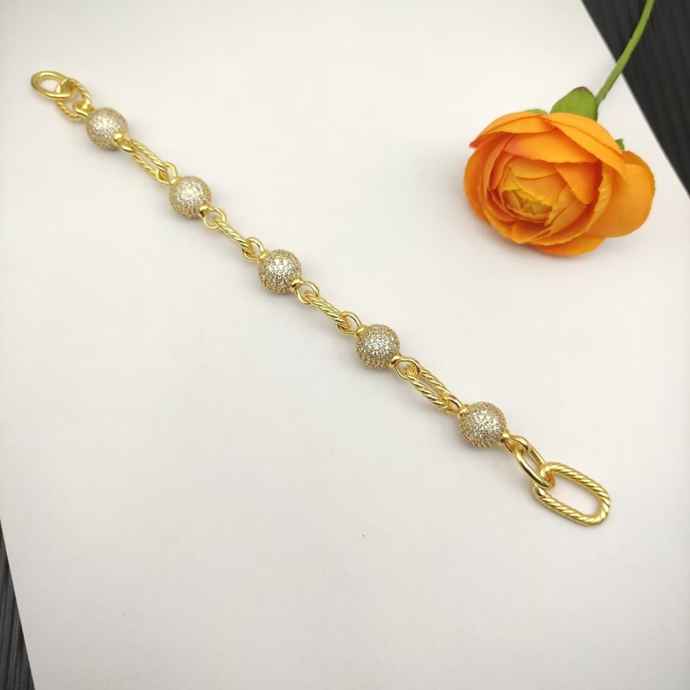 David Yurman Golden Madison Round Diamond Beaded Bracelet - Picture 5 of 6